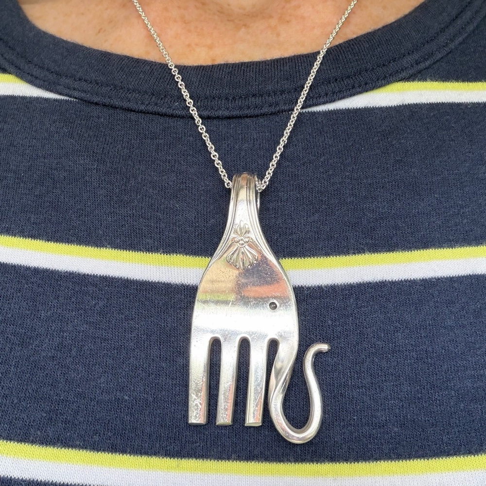 Elephant Fork Necklace - Picture 4 of 7